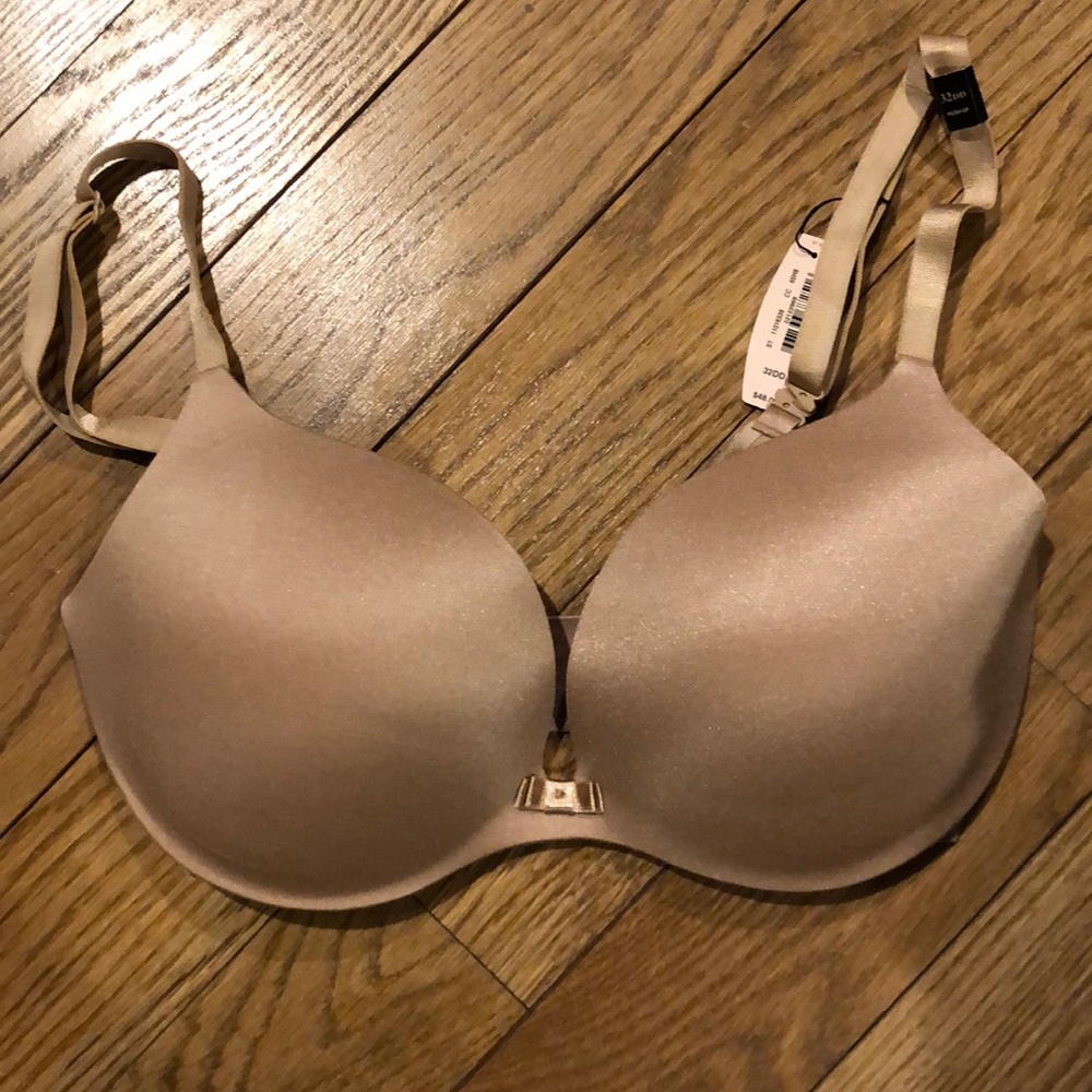 Victoria’s Secret Incredible Push Up Bra